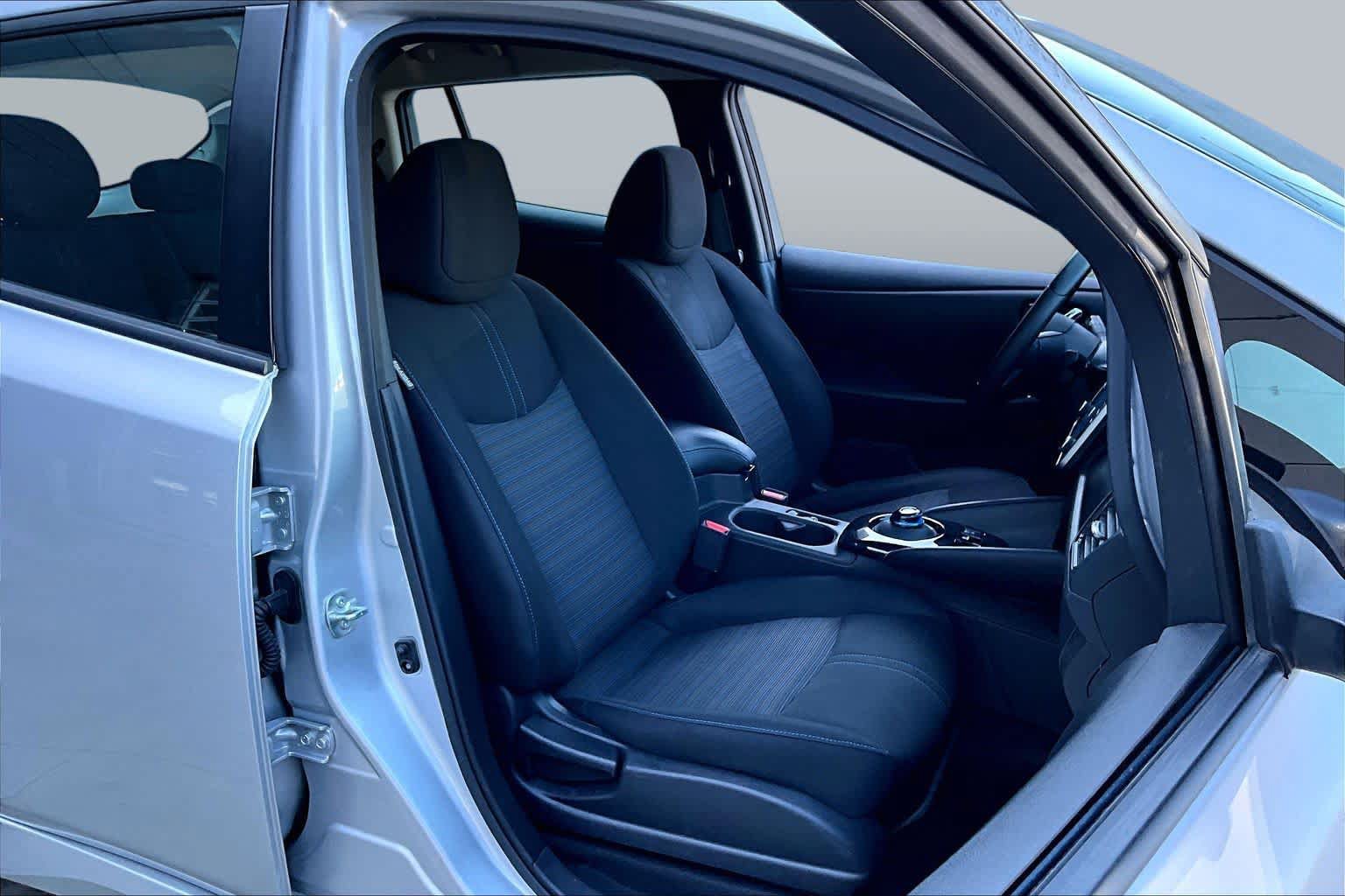 Certified 2024 Nissan Leaf SV Plus FWD image 8