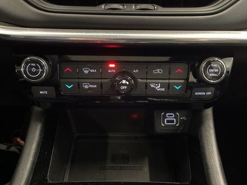 Certified 2023 Jeep Compass High Altitude w/ Driver Assist Group I image 20