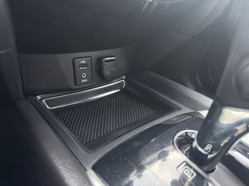 Used 2015 Nissan Rogue SL w/ SL Premium Package image 20