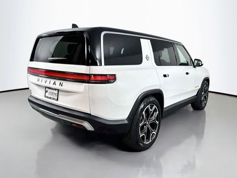 Used 2024 Rivian R1S Adventure AWD/4WD image 5