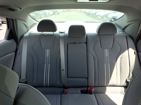 Used 2024 Hyundai Elantra SEL w/ Convenience Package FWD image 27