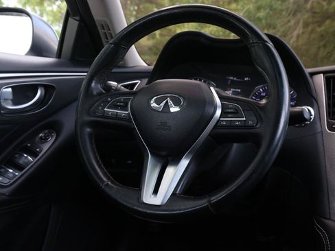 Used 2019 INFINITI Q50 Signature Edition AWD/4WD image 9