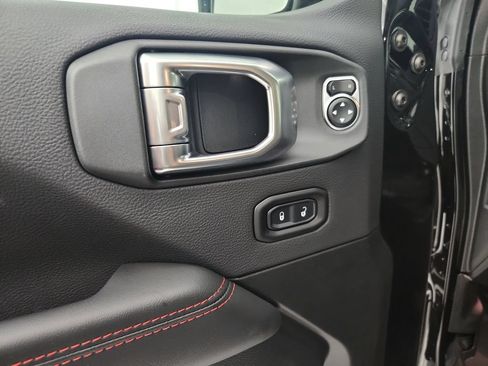 New 2026 Jeep Wrangler Unlimited Rubicon AWD/4WD image 20