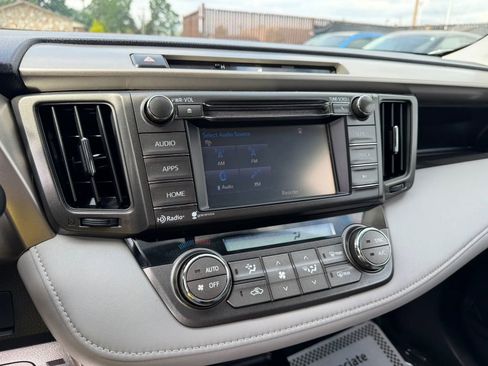 Used 2015 Toyota RAV4 XLE AWD/4WD image 18