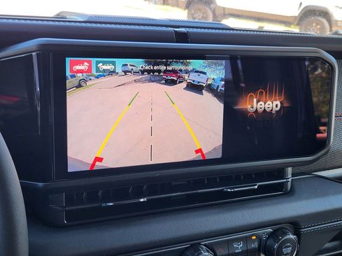 New 2026 Jeep Wrangler Unlimited Rubicon image 13