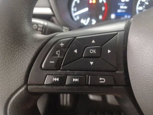 Used 2025 Nissan Altima 2.5 S FWD image 18