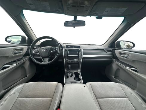 Used 2015 Toyota Camry XSE w/ Moonroof Package FWD image 11