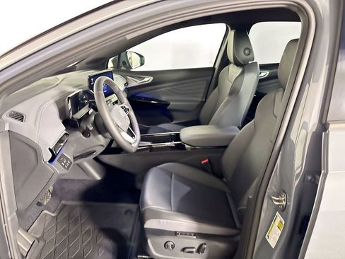 Certified 2023 Volkswagen ID.4 Pro S Plus AWD/4WD image 11