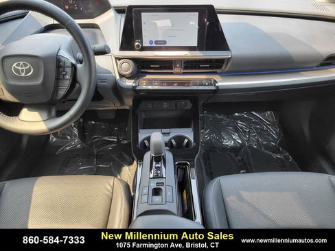 Used 2024 Toyota Prius XLE image 14