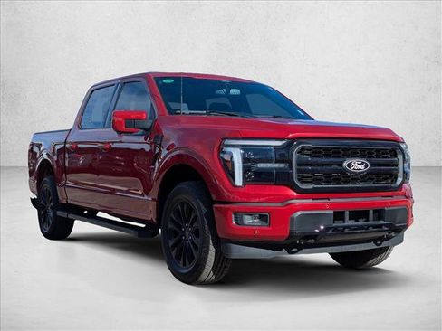Used 2025 Ford F150 Lariat w/ Equipment Group 502A High AWD/4WD image 3