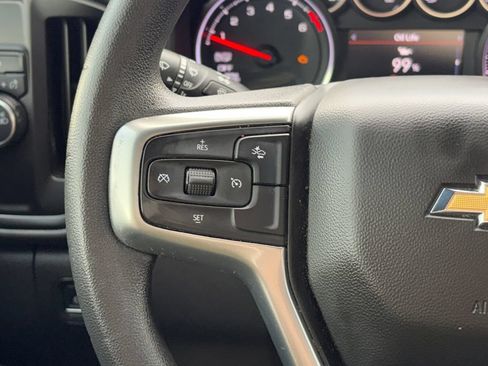 Used 2022 Chevrolet Silverado 1500 Custom w/ Safety Confidence Package RWD image 12