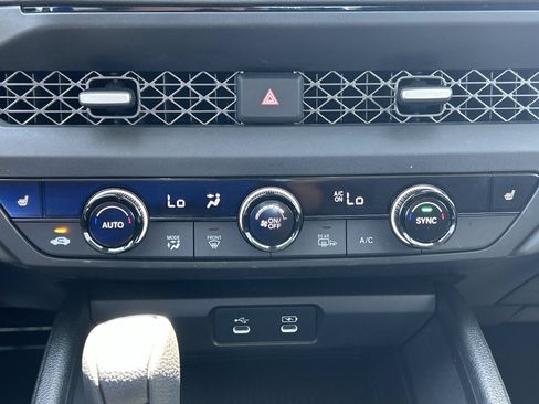 Certified 2023 Honda Accord EX image 17