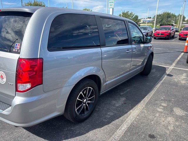 Used 2018 Dodge Grand Caravan GT FWD image 5