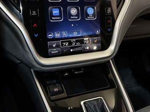 Used 2022 Subaru Outback Premium image 21