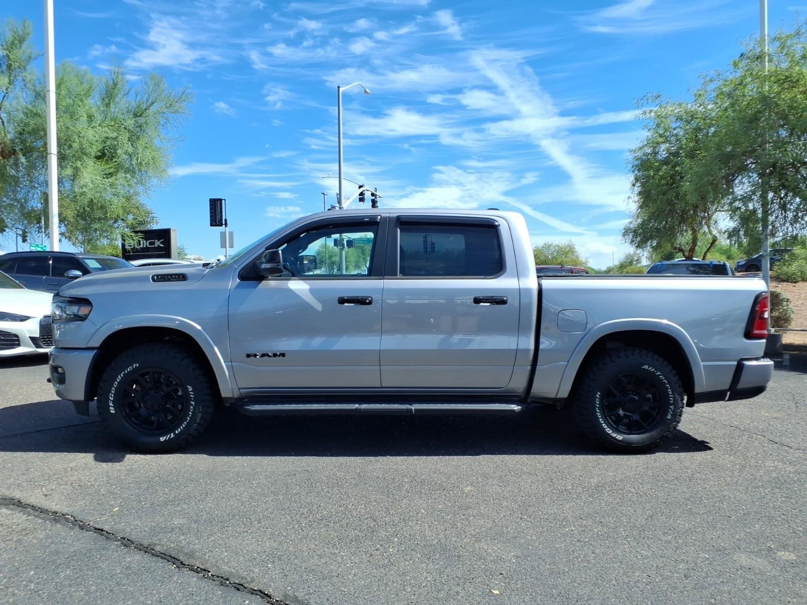 Used 2025 RAM 1500 Big Horn AWD/4WD image 8