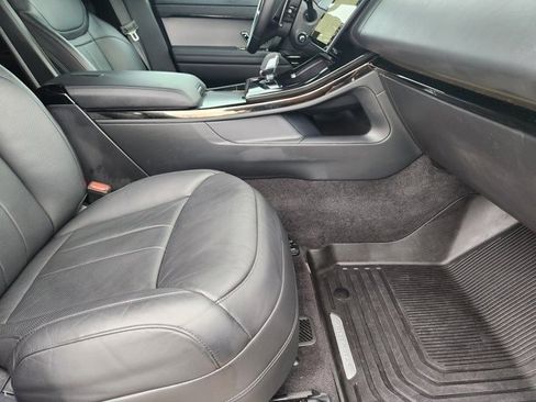 Used 2024 Land Rover Range Rover Sport Dynamic SE image 13