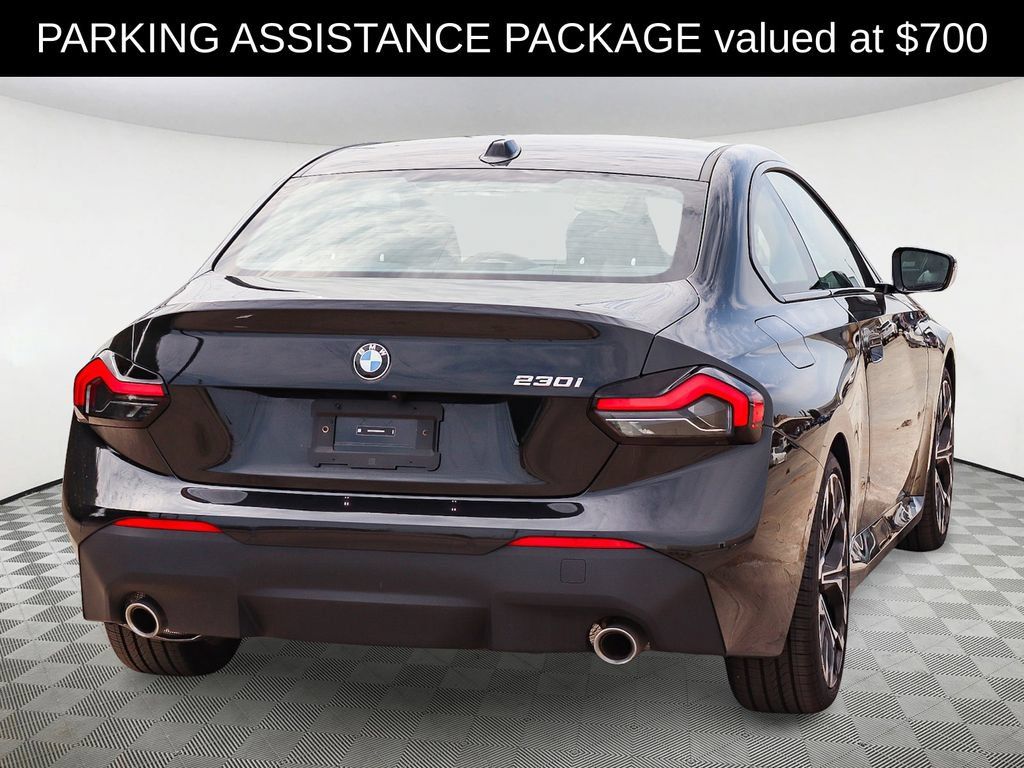 Used 2025 BMW 230i Coupe w/ Premium Package RWD image 4