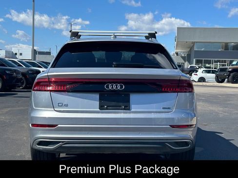 Used 2022 Audi Q8 Premium Plus w/ Premium Plus Package AWD/4WD image 6