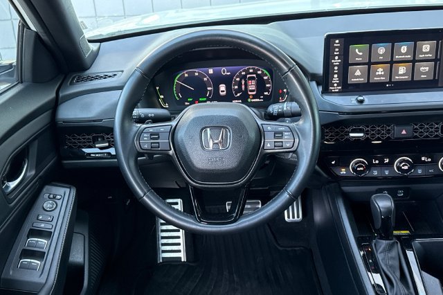 Used 2025 Honda Accord Sport image 18