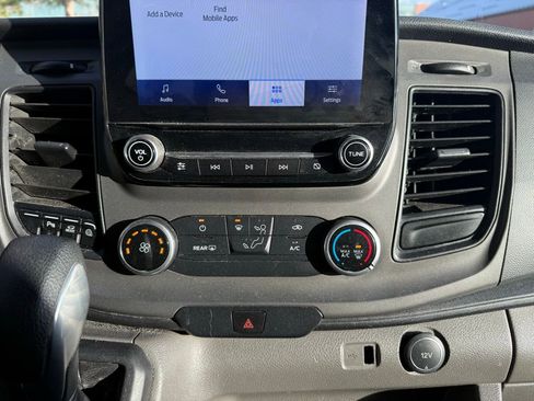 Used 2020 Ford Transit 350 XLT image 20