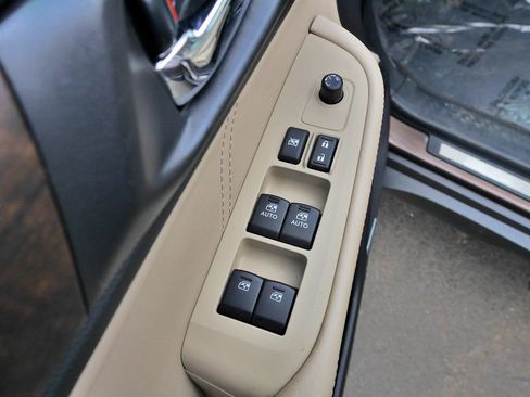 Used 2019 Subaru Outback 2.5i Limited w/ Popular Package #2 image 22