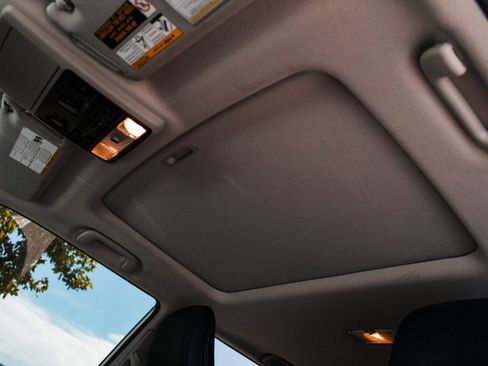 Used 2024 Toyota 4Runner SR5 Premium w/ Moonroof Package AWD/4WD image 25