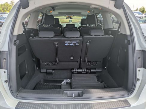 Certified 2026 Honda Odyssey EX-L image 18