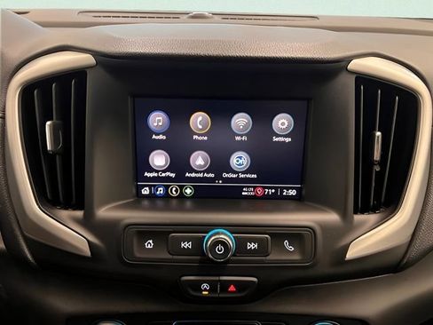 Certified 2024 GMC Terrain SLE FWD image 17