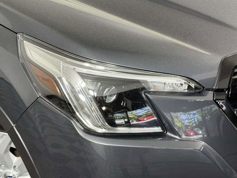 Used 2023 Subaru Forester AWD/4WD image 15
