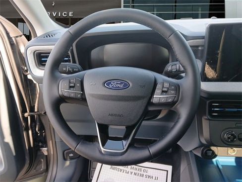 New 2025 Ford Maverick XLT image 12