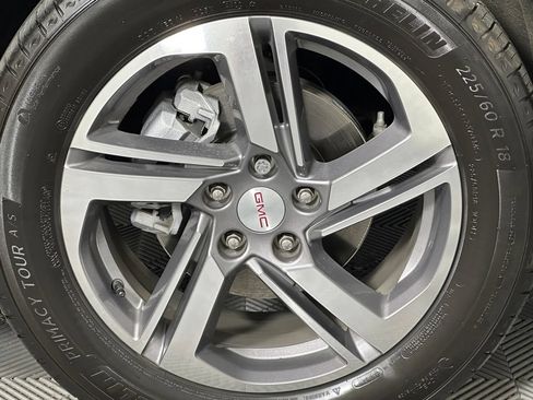 Used 2019 GMC Terrain SLT w/ Preferred Package AWD/4WD image 14