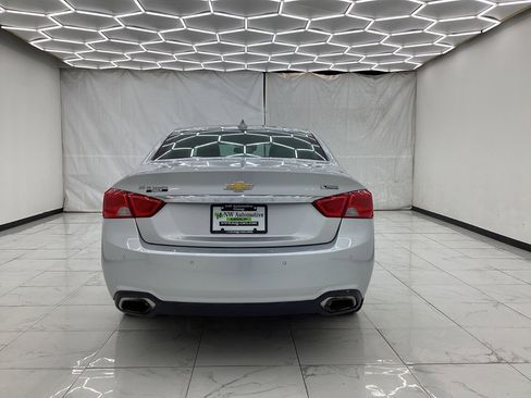 Used 2017 Chevrolet Impala Premier w/ Enhanced Convenience Package image 10