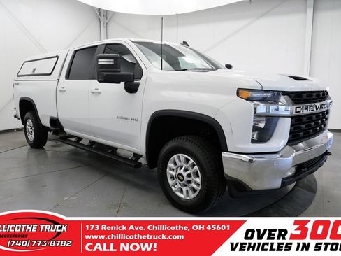 Used 2021 Chevrolet Silverado 2500 LT w/ Convenience Package AWD/4WD image 1