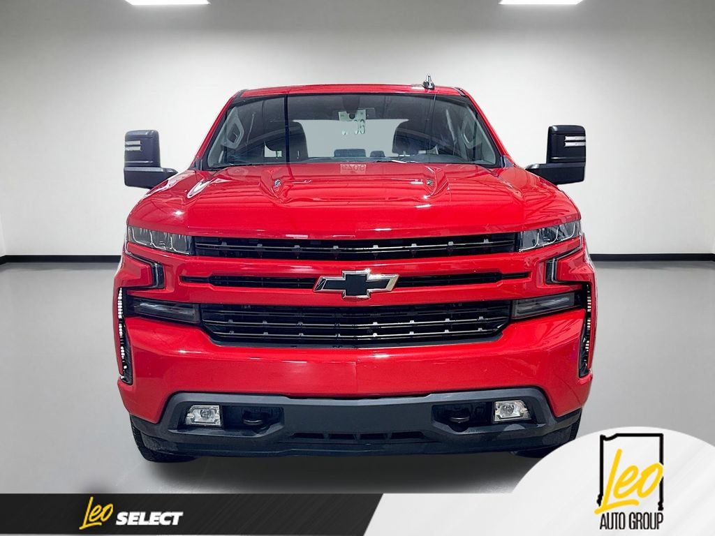 Used 2021 Chevrolet Silverado 1500 RST w/ Max Trailering Package AWD/4WD image 2
