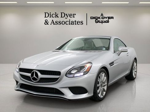 Used 2019 Mercedes-Benz SLC 300 image 7