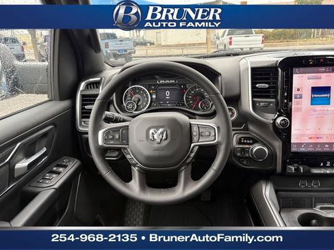 New 2026 RAM 1500 Big Horn AWD/4WD image 18