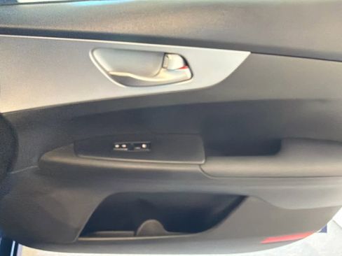 Used 2023 Kia Forte LXS FWD image 28