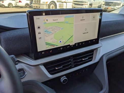 New 2026 Ford Explorer Active RWD image 24