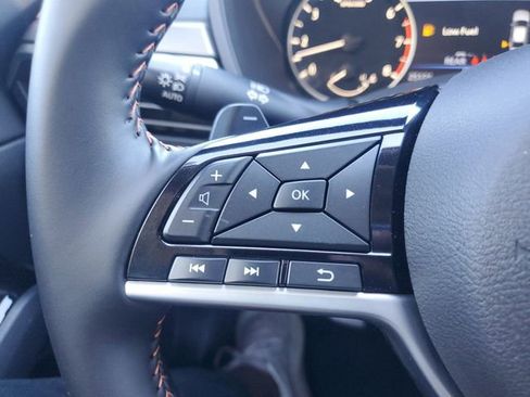 Used 2025 Nissan Altima 2.5 SR image 19