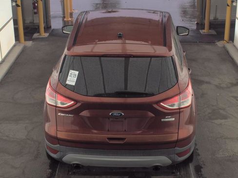 Used 2014 Ford Escape SE image 6