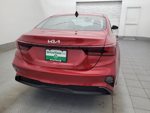 Used 2024 Kia Forte LXS FWD image 7