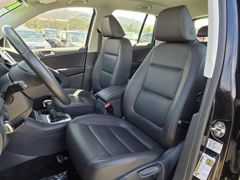 Used 2016 Volkswagen Tiguan S FWD image 14