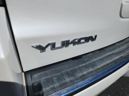 Used 2018 GMC Yukon Denali w/ Denali Ultimate Package image 24