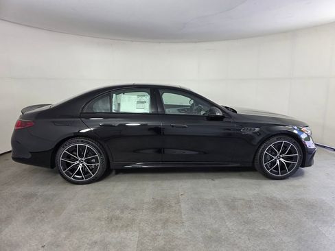 New 2026 Mercedes-Benz E 53 AMG e 4MATIC Sedan image 3