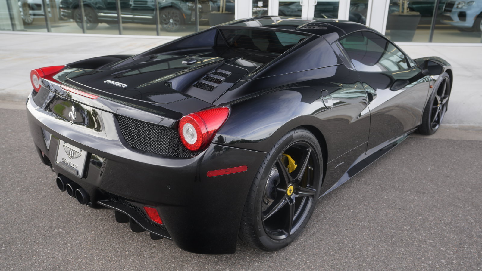 Used 2014 Ferrari 458 Spider RWD image 15