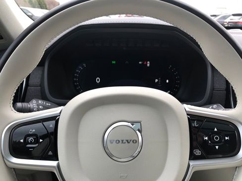 New 2026 Volvo XC90 B6 Ultra w/ Protection Package Premier AWD/4WD image 19