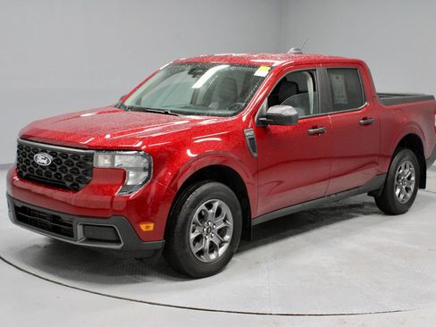 Used 2025 Ford Maverick XLT w/ 4K Tow Package AWD/4WD image 7