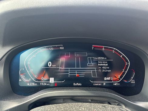 Used 2023 BMW X3 xDrive30i w/ Premium Package image 11