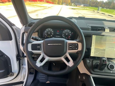 New 2026 Land Rover Defender 110 S image 13