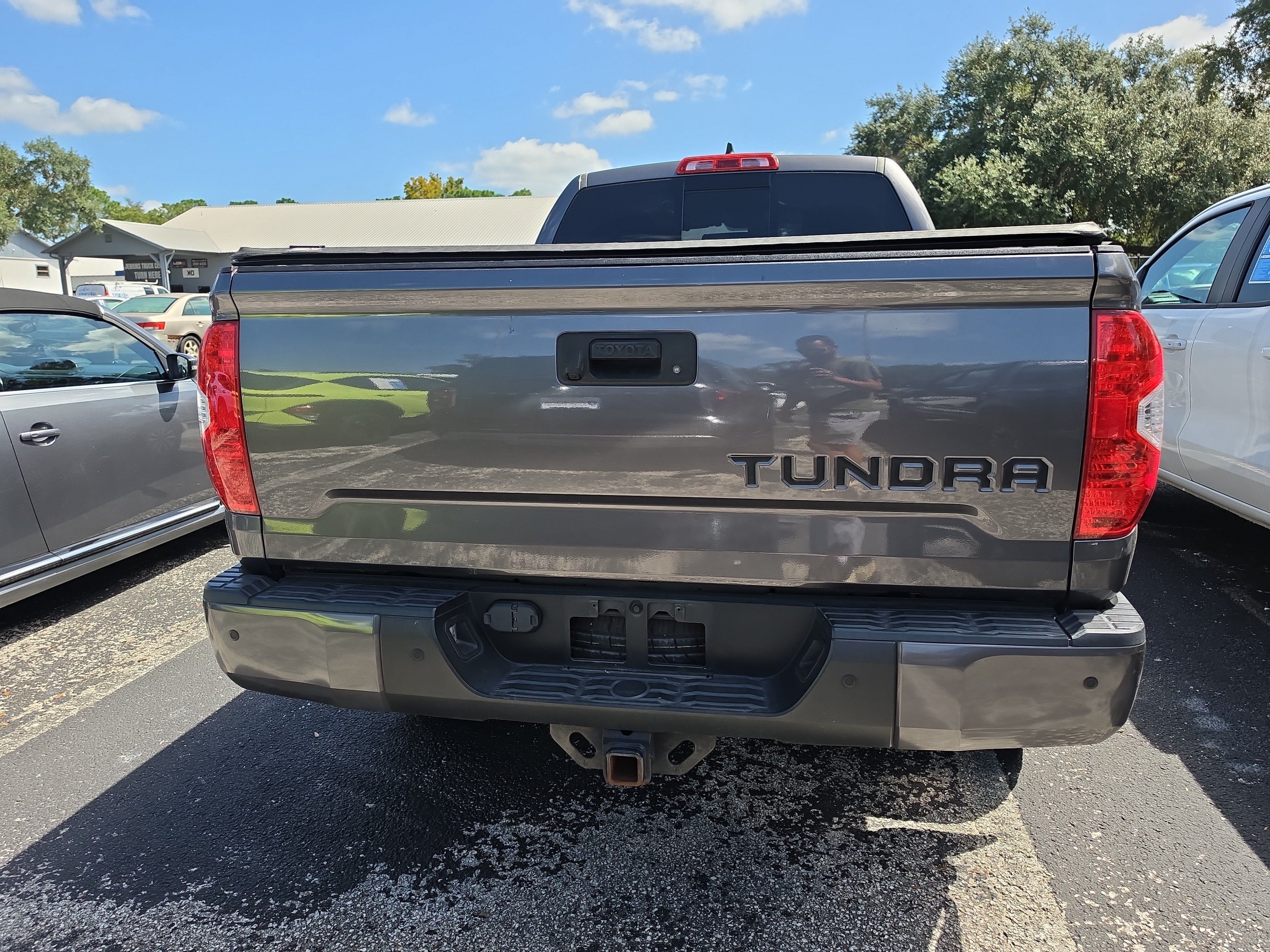 Used 2021 Toyota Tundra SR5 RWD image 4